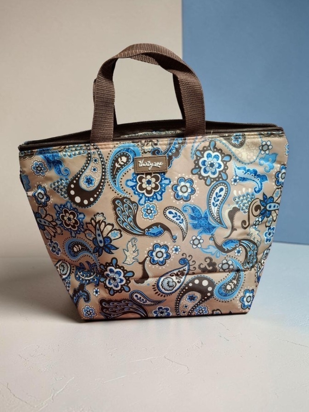 thirty-one Beige and Blue Paisley Insulated Travel  Tote
